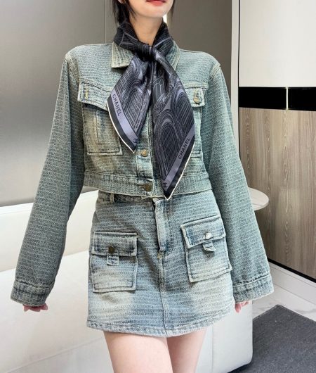 Chanel 25S Grand Palais silk scarf. 18mm top-grade double-sided silk. Palace and rooftop designs. 100% silk, 90x90 cm. Stunning for wearing or framing.