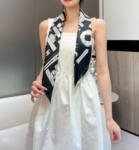Chanel new scarf release. Double C logo design, simple and elegant. 100% silk, 90x90cm, black and white colors.