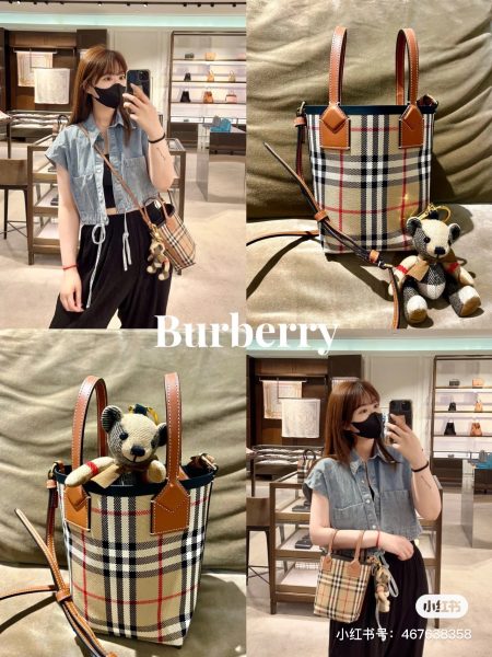 Burberry small bucket bag, classic check, timeless.