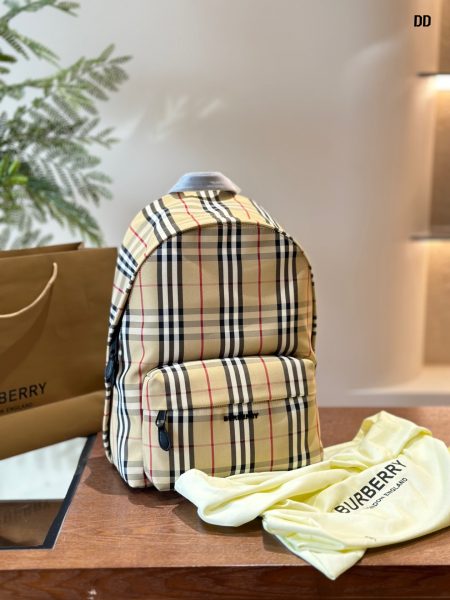 BBR Backpack: Black base with Burberry logo print, low-key yet elegant. Ideal for students, office workers, and business professionals. Size: 32x40.