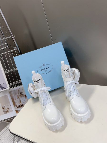 PRADA platform boots, custom 1:1 replica. Mixed leather, injection-molded triangle logo. Women's 35-40, Men's 39-44.