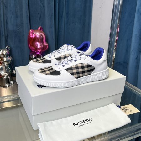 BURBERRY shoes: Imported napa leather, patterned fabric, cloth tongue label, canvas lining, water-stained leather insole, lightweight TPR sole. High quality, fine workmanship. Sizes 38-44.