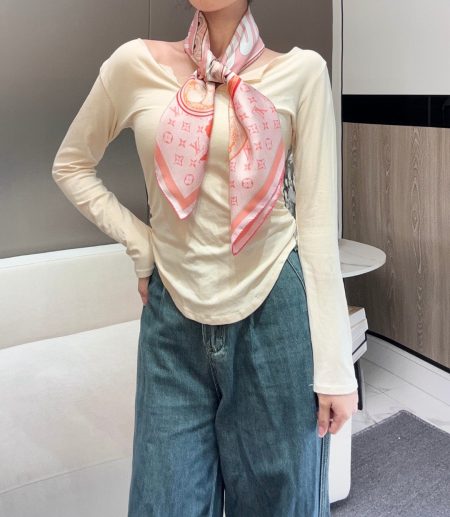 Louis Vuitton Retro Poster. 90x90cm 100% silk twill. Inspired by 19th-century ads, features Monogram background with luggage and travel stickers. Elegant detail, perfect for decor.