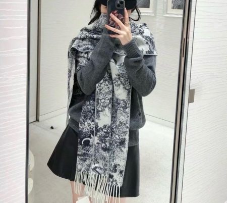 Dior Sauvage printed scarf in navy blue, featuring cashmere and wool blend, fringed edges, and iconic branding. Made in Italy.