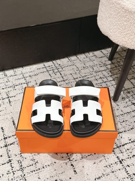 Men's +10 Hermes Chypre Sandals. Genuine leather, soft sheepskin lining, rubber sole. Sizes 36-45.