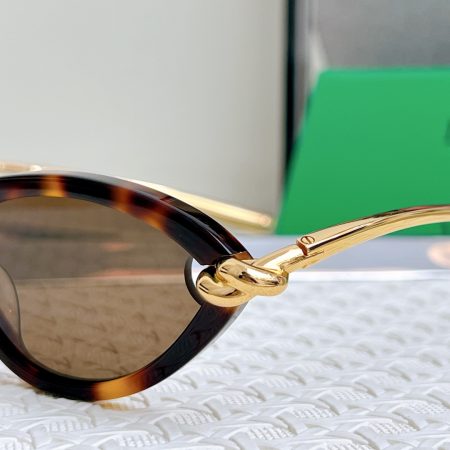 BOTTEGA VENET* MODEL BV1390S SIZE 55 15-145