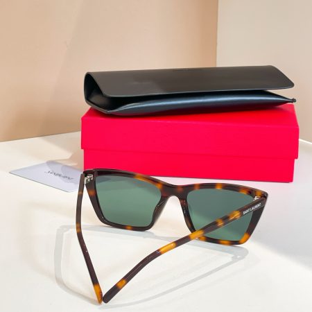 SAINT LAUREN MODEL SL 737 SIZE 54 16-145